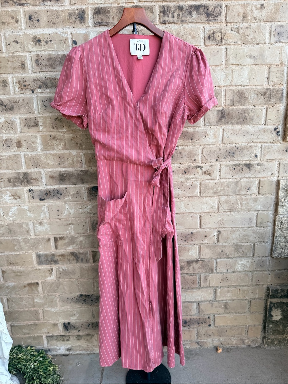 TjD Anthropologie Pink Striped Wrap Maxi Dress Size Medium